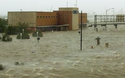 flood downtown mobile AL(1)