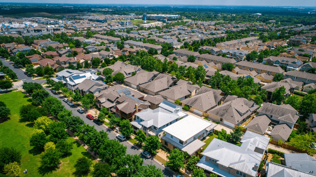 Navigating Commercial Flood Insurance Coverage: A Flood Insurance Manual to Protecting Your Commercial Properties